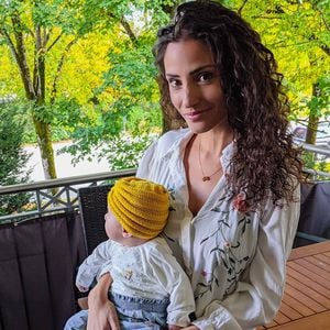 Süßes Baby-Foto: Nadine Menz zeigt Tochter fast von vorne!