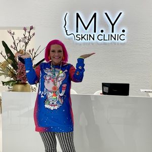 Viele Nadelstiche: Nadine Zuckers großes Beauty-Makeover!