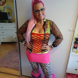 Pinke Rastas: Nadine Zucker hat eine komplett neue Frisur!
