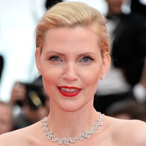 Natürlicher Look: Nadja Auermann (54) ziert Vogue-Cover