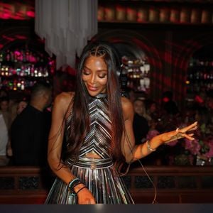 Glamour pur: Naomi Campbell erobert die Wiener Clubszene