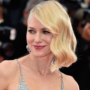 Kein Herzschmerz? Naomi Watts strahlt trotz Liebes-Aus