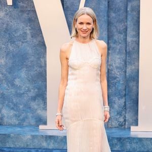 Gewusst wie! Naomi Watts versteckt ihren Verlobungsring!