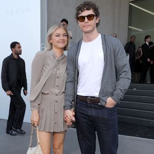 Erster Pärchenauftritt: Evan Peters ist wieder vergeben!