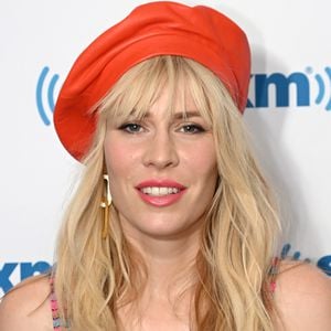 Sideboob & Babykugel: Natasha Bedingfield zeigt Rundungen