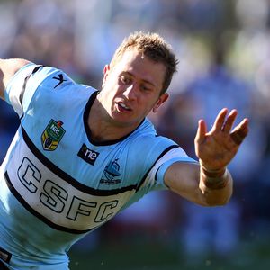 Frau erwartet Kind: Rugby-Star bricht sich bei Spiel Genick