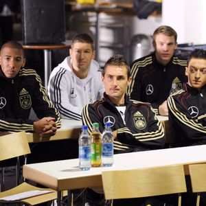 Kapitän Manuel Neuer: Drama um Mesut Özil war "anstrengend"