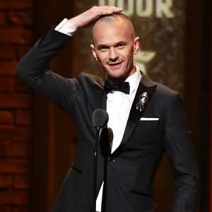 Neil Patrick Harris ganz kahl! Das steckt hinter der Glatze