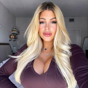Nackt beim Playboy: So will Influencerin ihrem Dad helfen