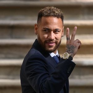 Spanisches Gericht spricht den Fußballstar Neymar frei!