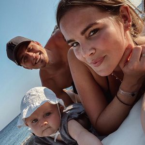 "Meine Familie": Christin Kaeber teilt neues Bild zu dritt