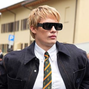 Neue Frise? So cool zeigt sich Nicholas Galitzine in Mailand