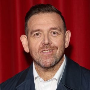 Erstes Pic von Nick Frost als Hagrid in "Harry Potter"-Serie