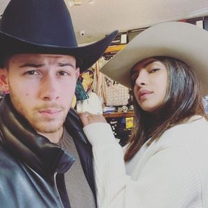 Zum Zweijährigen: Priyanka Chopra teilt erstes Pic mit Nick