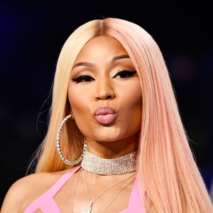 Frisuren-Wahnsinn: Nicki Minaj sieht grün!