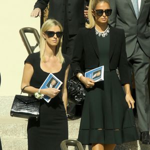 Nach Tod ihres Opas: Nicky und Paris Hilton bei Beerdigung
