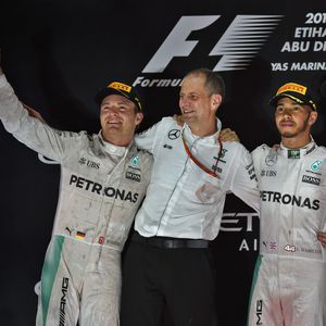 Hamilton: So giftet er gegen potentiellen Rosberg-Nachfolger