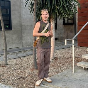 So schwierig war Nico Stanks Start in der Schauspielerei