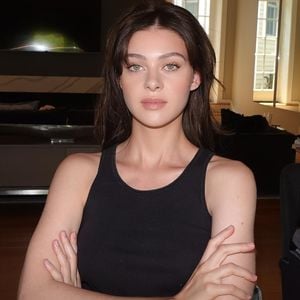 Wie Schwiegermama Vic: Nicola Peltz Beckham ist brünett!