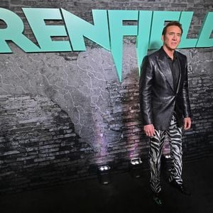 Nicolas Cage in wildem Outfit bei seiner "Renfield"-Premiere