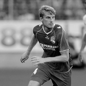 Nach Lungenkrebs-Diagnose: Ex-Fußballer stirbt mit nur 34