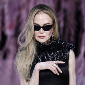 Trägt Nicole Kidman etwa eine Perücke zur Fashion Week?