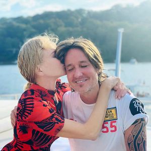 Süß! Hier knutscht Nicole Kidman ihren Mann Keith Urban