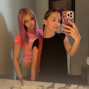 Selten: Nicole Richie strahlt mit Tochter auf dem Red Carpet