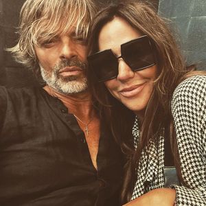 Mit Selfie: Simone Thomallas Neuer macht Liebe öffentlich