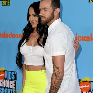 SO verliebt! Nikki Bellas Neuer lässt ihr Herz stehenbleiben