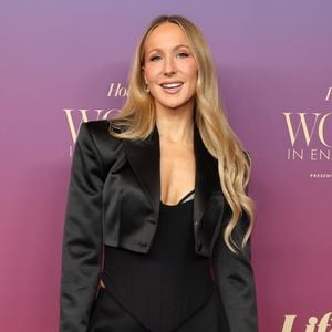 Über sie macht Nikki Glaser bei Golden Globes keine Scherze