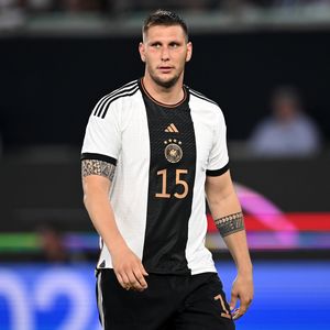 Frau liegt in den Wehen: DFB-Star Niklas Süle wird Papa