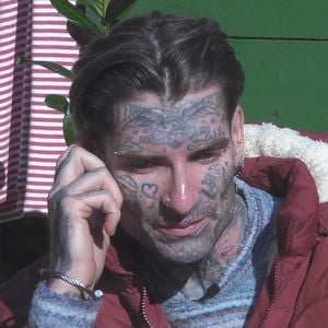 Promi-BB-Nikola bricht wegen kranker Schwester in Tränen aus