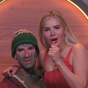 Anouschka will Harem mit ihr & Nikola: Kim Virginia feiert's