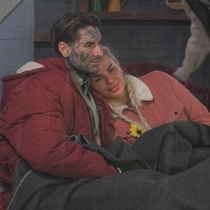 Kim bei Promi-BB raus: Geht Nikola Grey jetzt freiwillig?