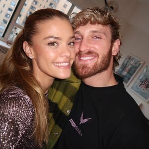 Logan Paul und Nina Agdal genießen Kajaktour vor Hochzeit