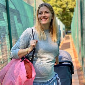 Schwangere Nina Bott verrät: Baby entstand während Lockdown