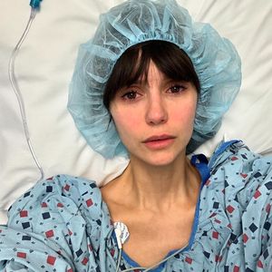 "War ein Erfolg": Nina Dobrev Wochen nach Unfall operiert