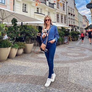 Neues Familienmitglied: GZSZ-Star Nina Ensmann wieder happy!