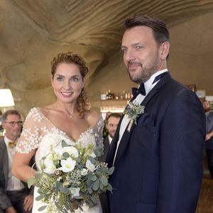 "Wechselbad der Gefühle": Wird GZSZ-Nina Robert heiraten?