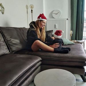 Zu Weihnachten: Nina Noel teilt süße Fotos mit Söhnchen