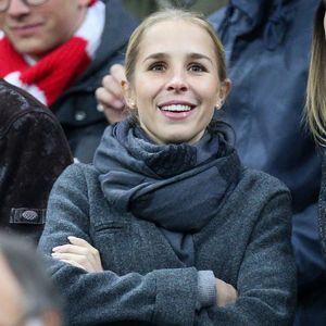 Warum machten sich die deutschen Spielerfrauen so rar?