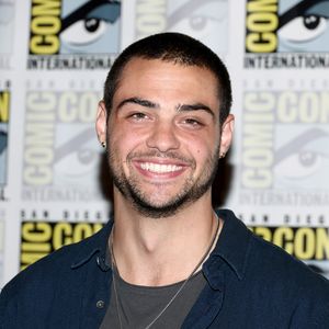 Netflix-Star Noah Centineo will in Theaterstück mitspielen