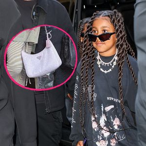 Stylish in Japan: So viel kostet die Tasche von North West!