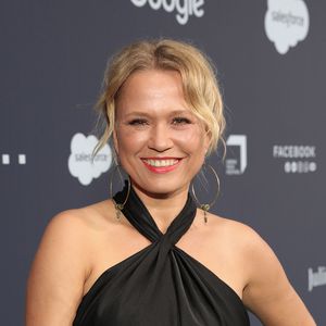 Fan-Alarm: Nova Meierhenrich will einen Mädelsabend mit IHR!