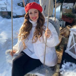 Oana Nechiti genießt ihre Schwangerschaft in vollen Zügen