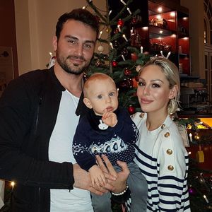 Ein Jahr verheiratet: Bachelor-Sam kann's kaum fassen!