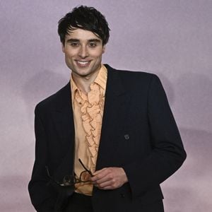 "Bridgerton"-Oli Higginson ist mit Disney-Star verheiratet