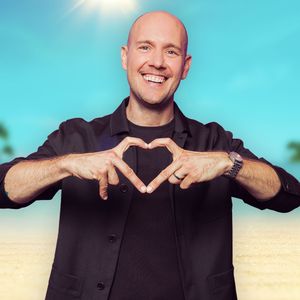 So schlägt sich Oli P. als neuer "Love Island"-Co-Moderator!