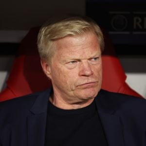 Trotz Meisterschaft: FC Bayern schmeißt Oliver Kahn raus!